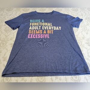 Women's Short Sleeve Graphic Tee Size Largr